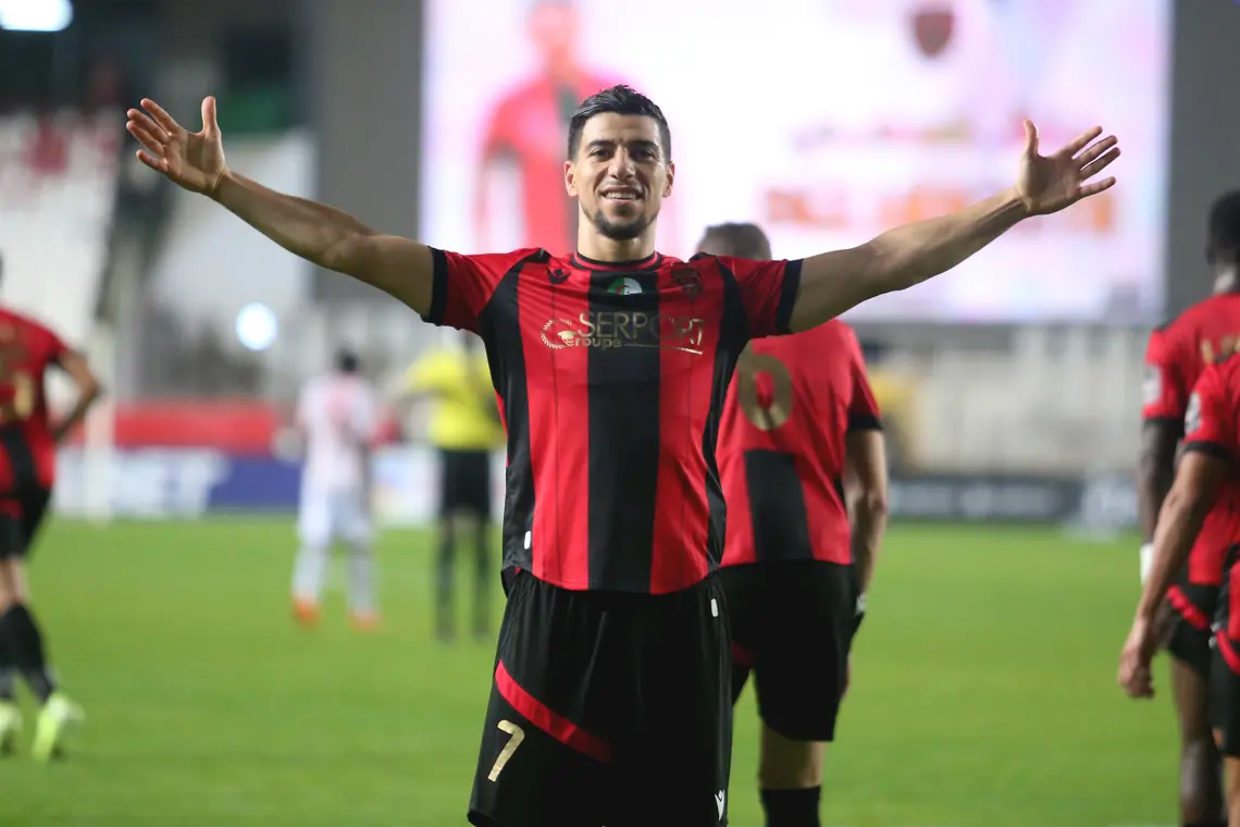 كأس الكنفدرالية.. الجزائري إسماعيل بلقاسمي ينال لقب لاعب الجولة الثالثة