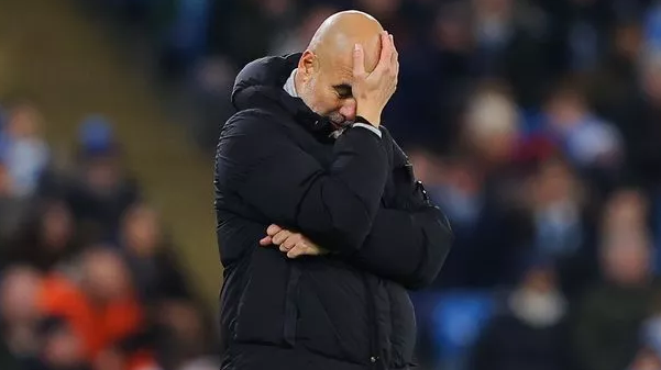 Guardiola Struggles as Chelsea Pressures Liverpool's Lead