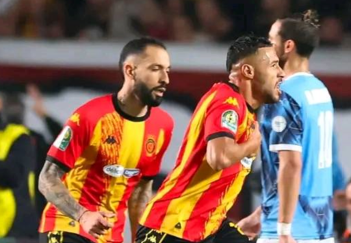 يوسف بلايلي في التشكيلة المثالية لدوري أبطال إفريقيا