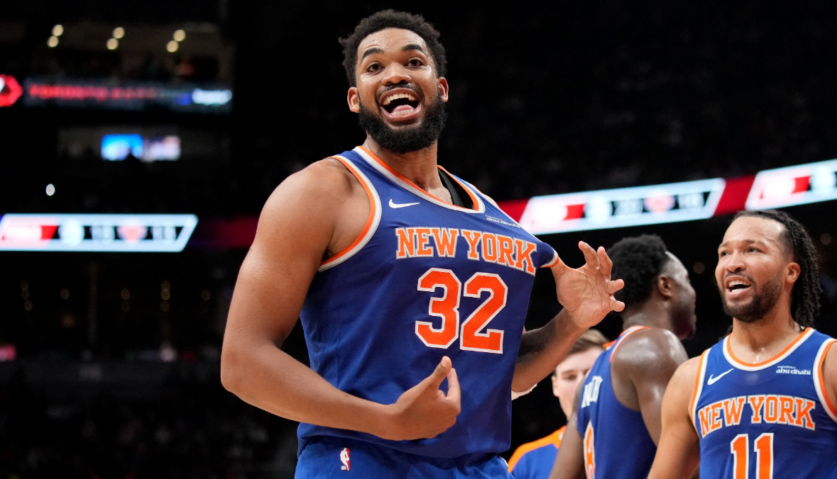 دوري الـ NBA.. كارل أنتوني تاونز يمنح نيويورك نيكس فوزا مثيرا على تورونتو رابتورز