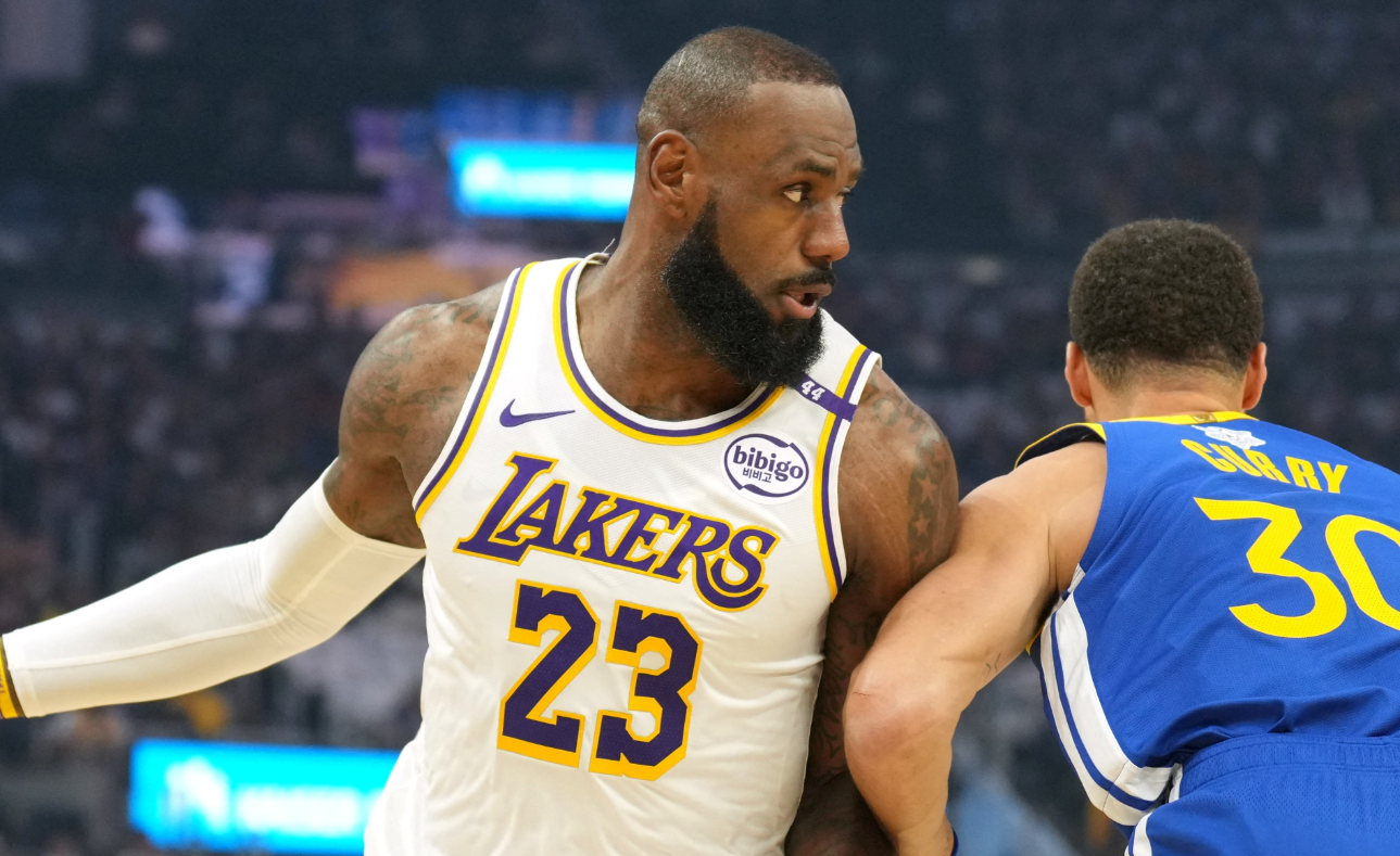 دوري الـ NBA .. لوس أنجلوس ليكرز يحسم القمة ونيويورك نيكس انتصاره الخامس تواليا