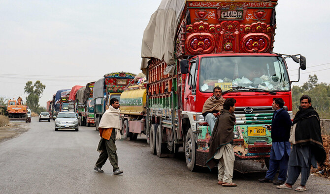 قافلة مساعدات في باكستان