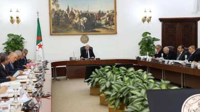 الرئيس الجزائري عبد المجيد تبون يترأس اجتماعا لمجلس الوزراء