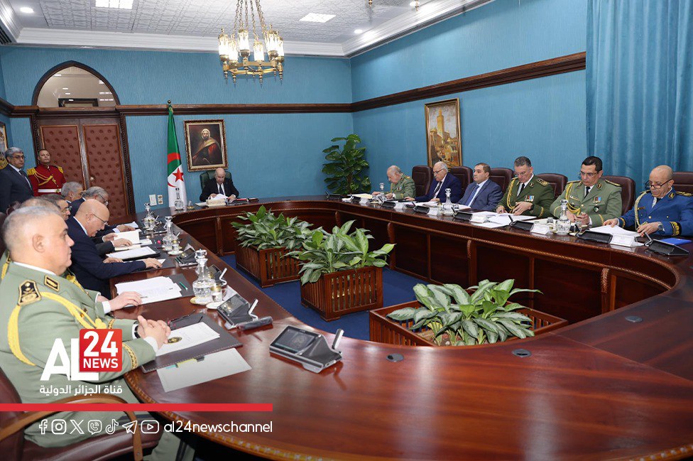 Le président algérien préside une réunion du Haut Conseil de sécurité