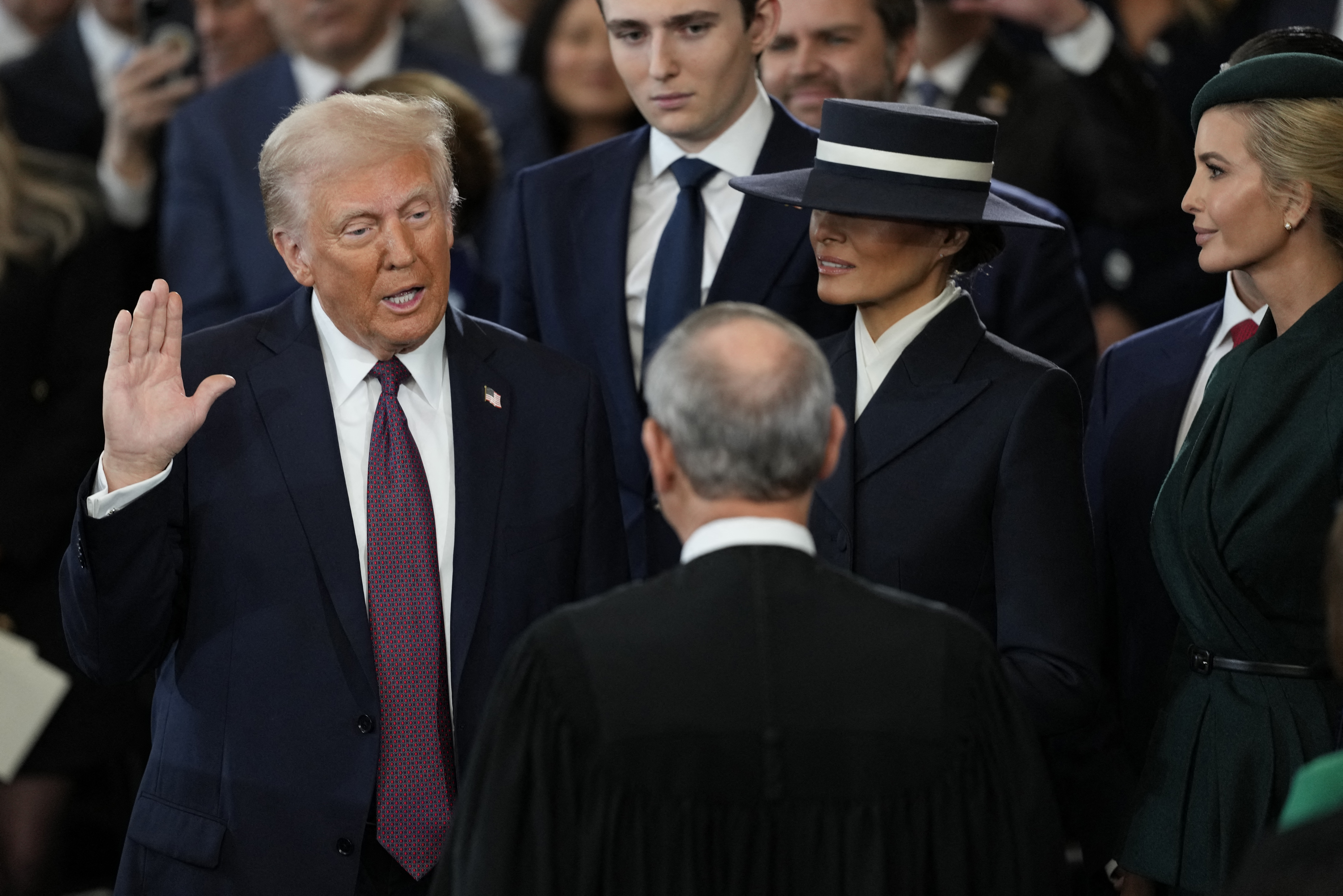 ترامب ينصّب رئيسا للولايات المتحدة الأمريكية