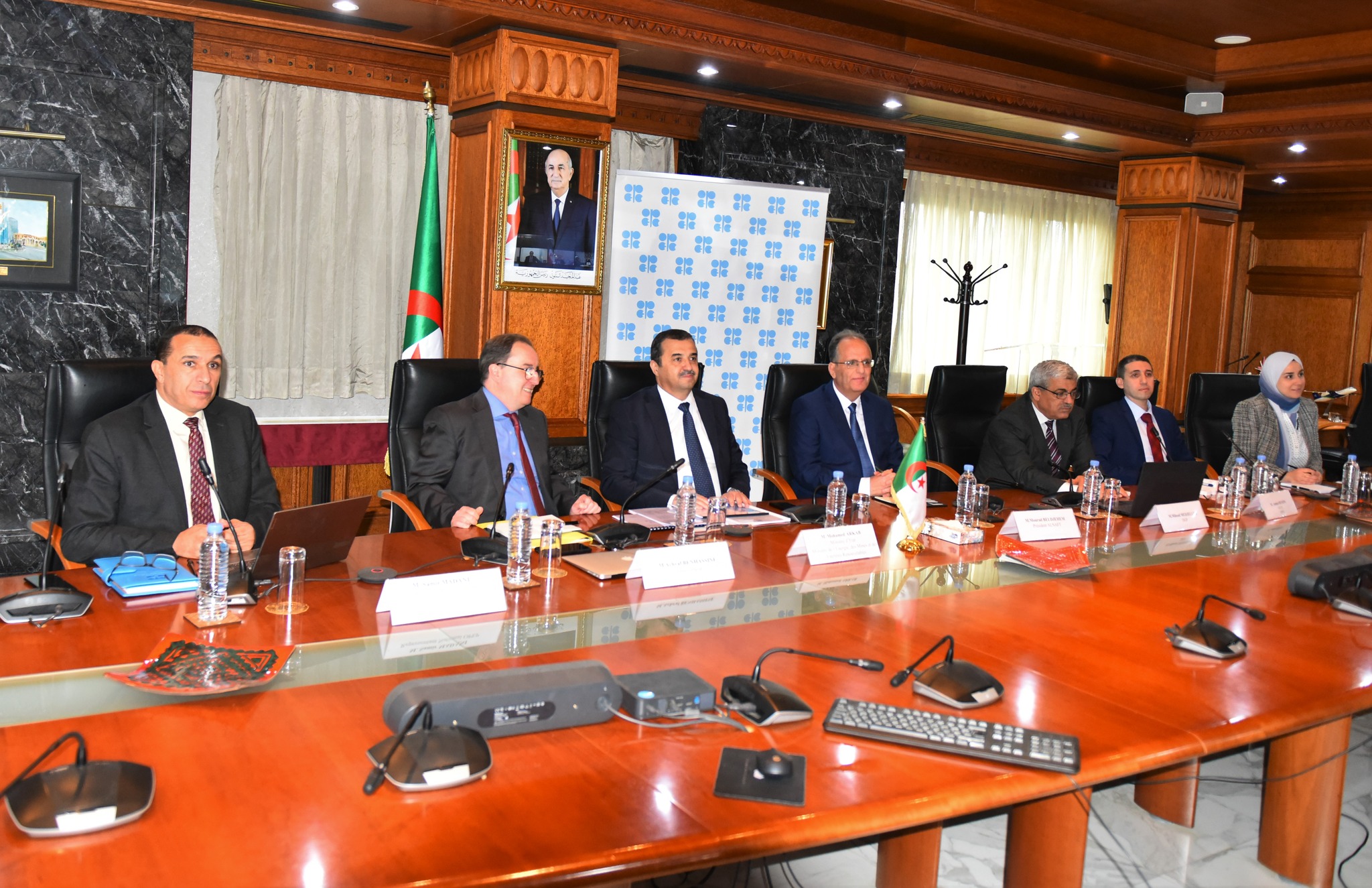 وزير الدولة وزير الطاقة الجزائري محمد عرقاب