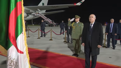 الرئيس الجزائري يعود الى أرض الوطن بعد مشاركته في القمة الـ 38 للاتحاد الإفريقي