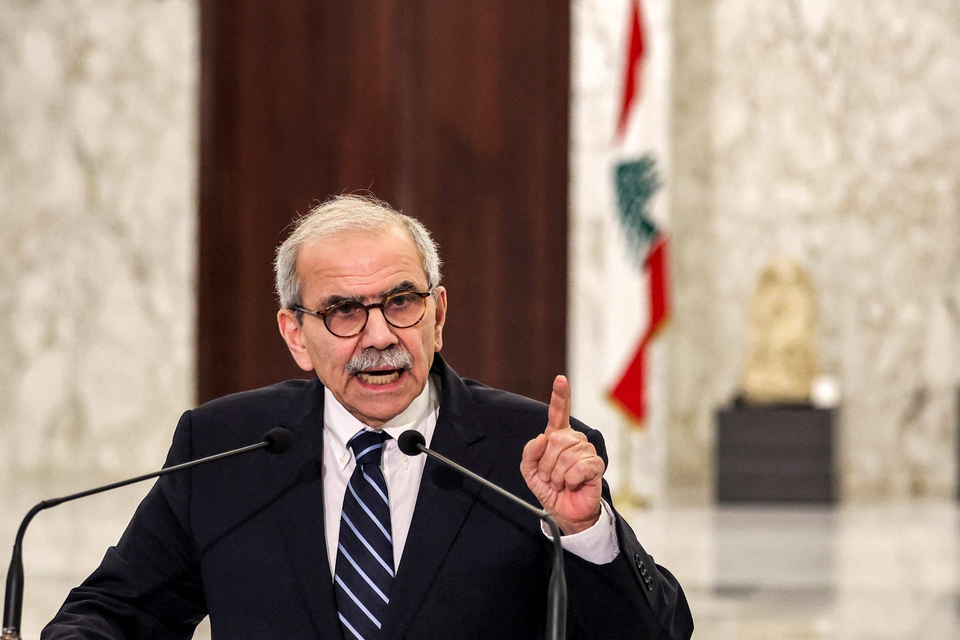 رئيس الحكومة اللبنانية يؤكد الالتزام بتحرير جميع أراضي بلاده من الاحتلال الصهيوني