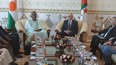 وزير البترول لجمهورية النيجر في زيارة إلى الجزائر