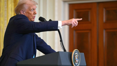 الرئيس الأميركي دونالد ترامب خلال مؤتمره الصحافي في البيت الأبيض (أ.ف.ب)