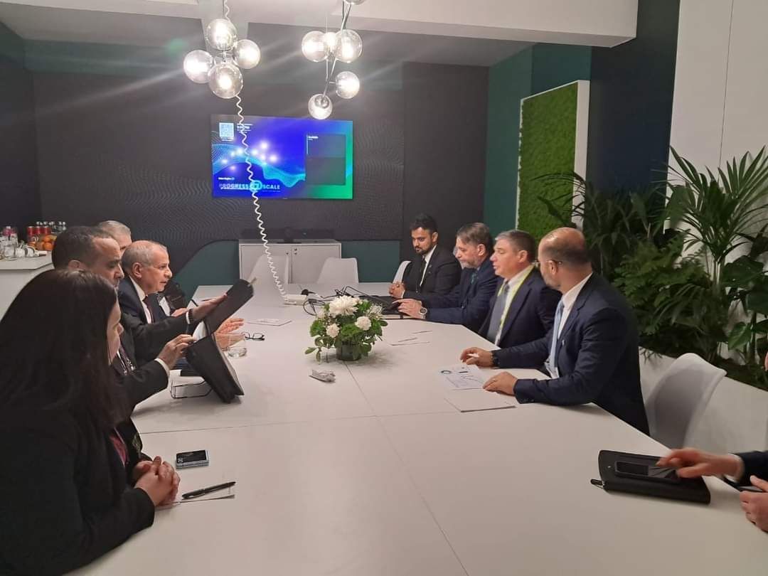 Sonatrach et Sonelgaz mènent des consultations en Italie