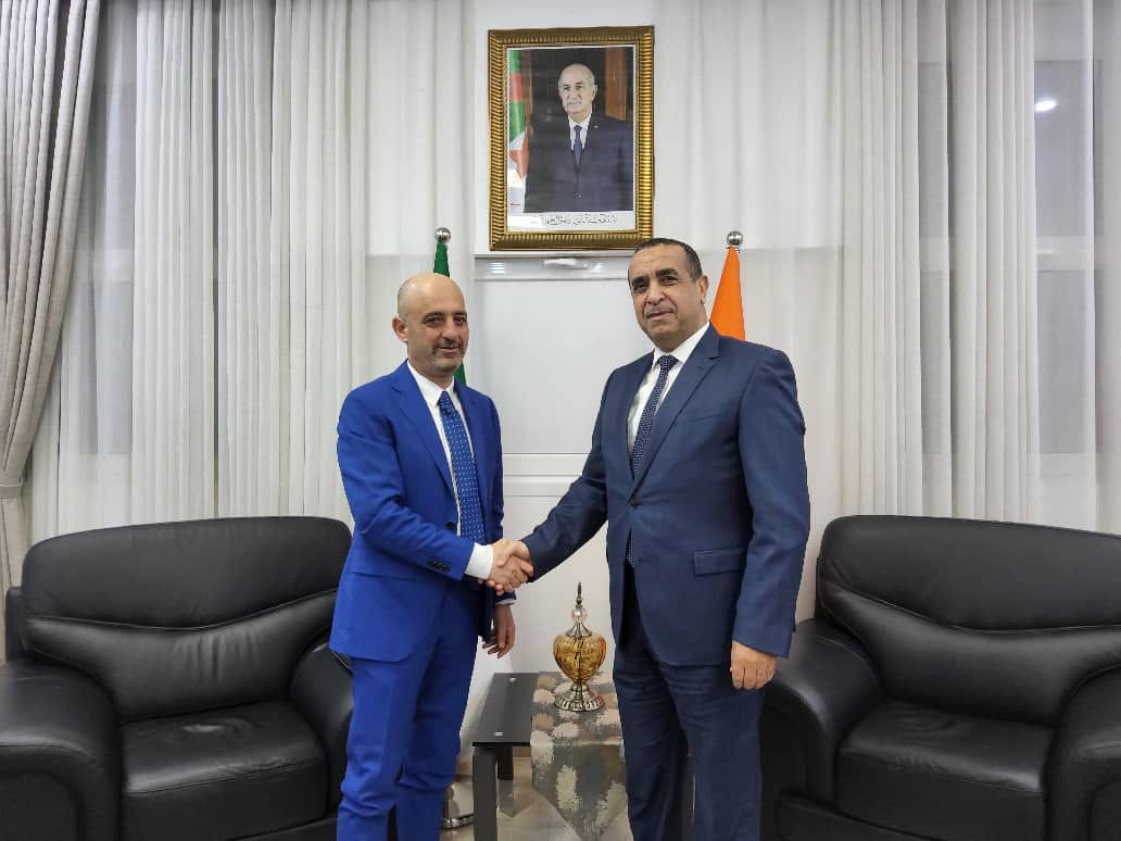 التعاون بين سونلغاز وبيكر هيوز