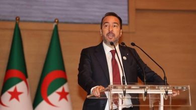 رئيس مجلس التجديد الاقتصادي الجزائري كمال مولى