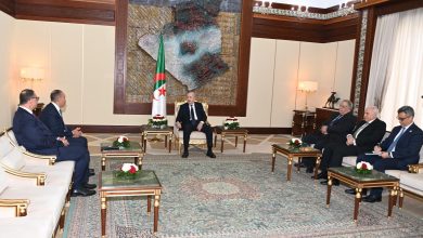Le président algérien reçoit le ministre égyptien des Affaires étrangères