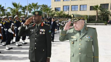 رئيس أركان الجيش الجزائري يستقبل رئيس أركان الدفاع لجمهورية رواندا