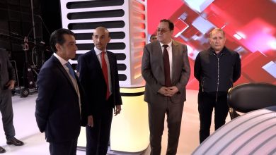 وزير الاتصال ومستشار الرئيس الجزائري يهنئان الأسرة الإعلامية بمناسبة عيد الفطر