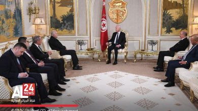 Attaf reçu par le président tunisien Kaïs Saïed