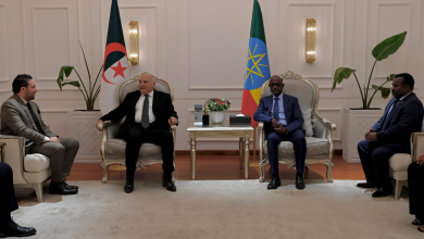 وزير الدولة وزير الخارجية الجزائري يحل بإثيوبيا