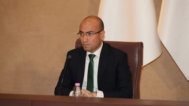 شايب: الجزائر تأخذ علما بقرار باريس بمطالبة 12 موظفا قنصليا جزائريا بمغادرة التراب الفرنسي