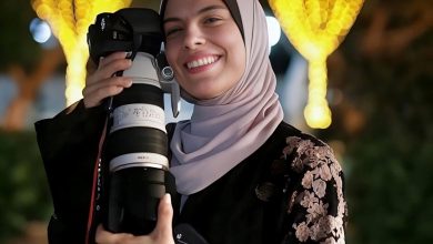 Une journaliste palestinienne et dix membres de sa famille tombent en martyrs à Ghaza