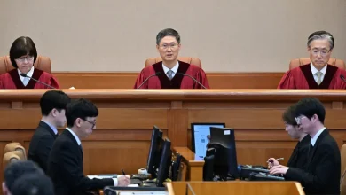 المحكمة الدستورية في كوريا الجنوبية تعزل الرئيس يون سوك يول بسبب إعلان الأحكام العرفية