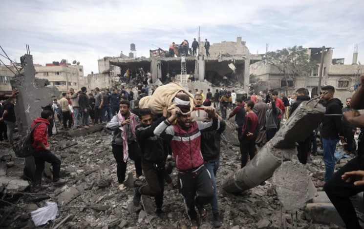 Ghaza : plusieurs martyrs et blessés dans des bombardements sionistes