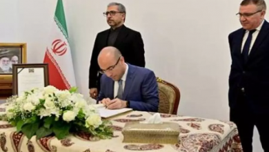 Explosion dans un port en Iran : M. Chaib signe le registre de condoléances