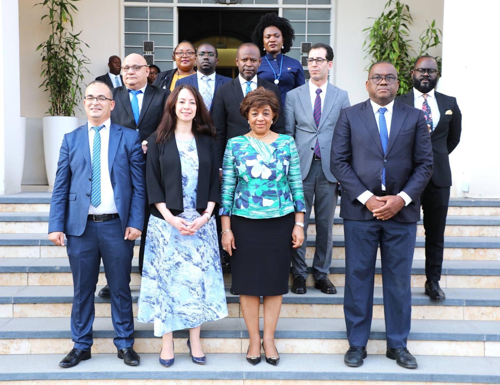 Mme Mansouri entame une visite de travail en Angola