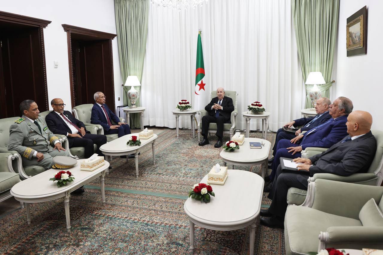 Le président algérien reçoit le ministre mauritanien de la Défense