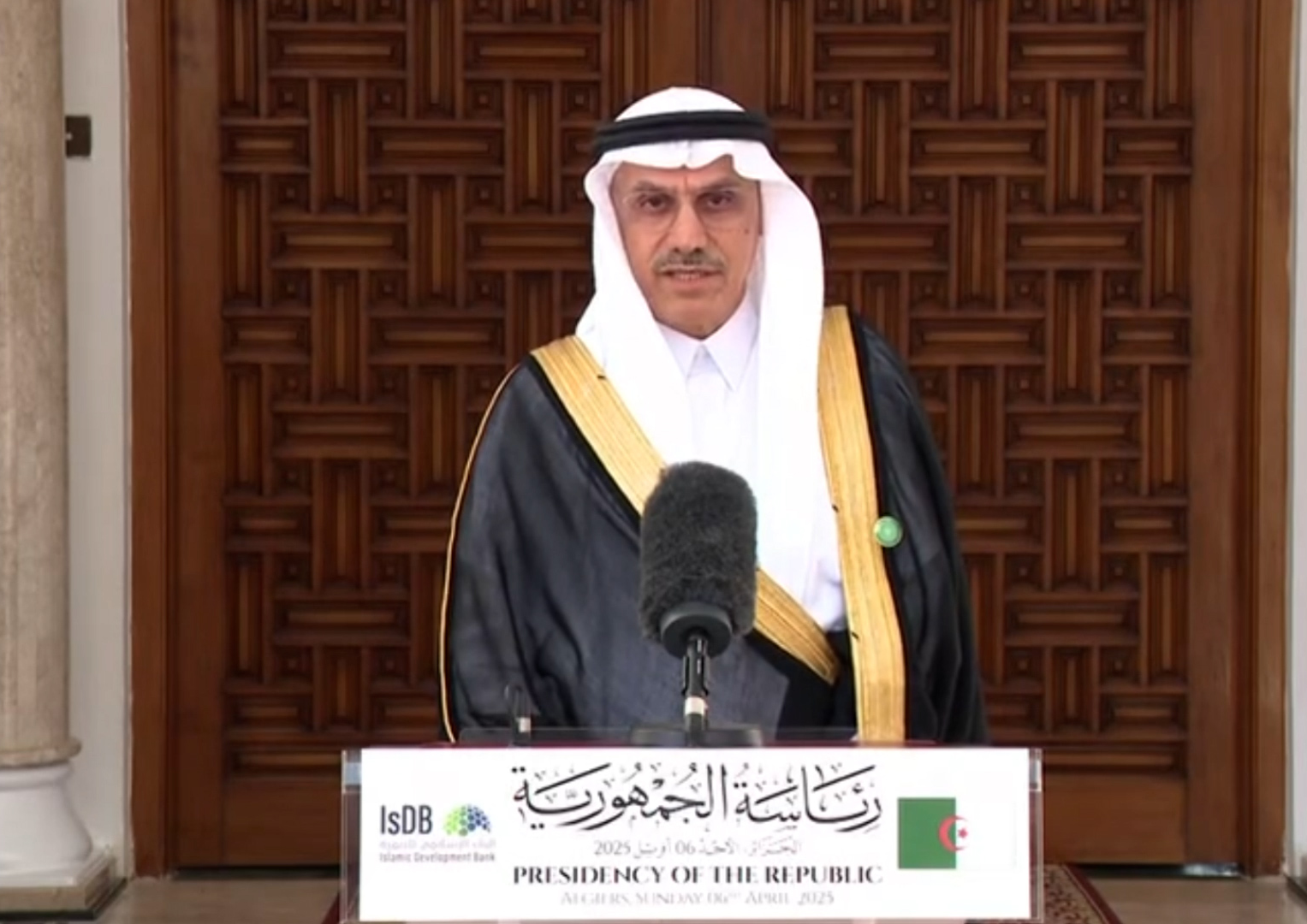 رئيس مجموعة البنك الإسلامي للتنمية، محمد بن سليمان الجاسر