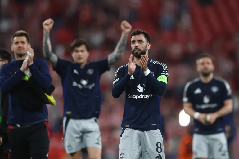 Europa League Final Set for All-English Clash as United and Spurs Dominate First Legs