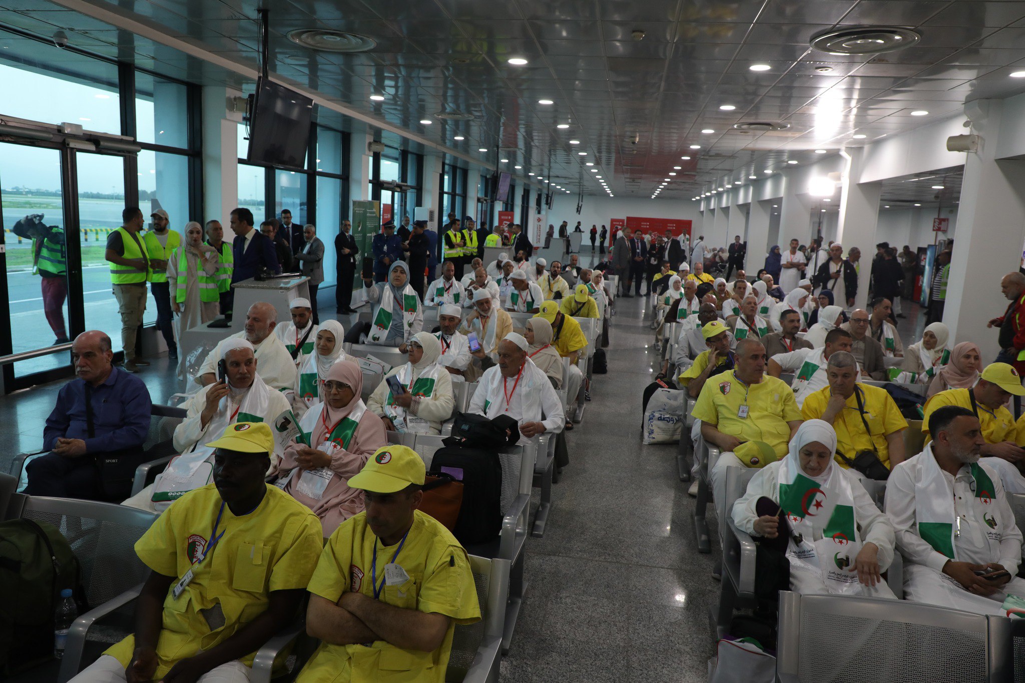  مغادرة أول فوج من الحجاج الجزائريين باتجاه البقاع المقدسة