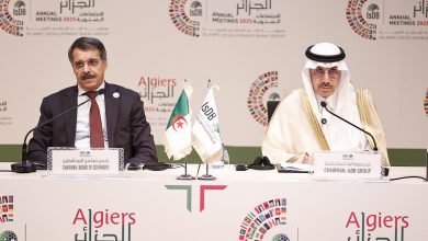 وزير المالية الجزائري رفقة رئيس البنك الإسلامي للتنمية