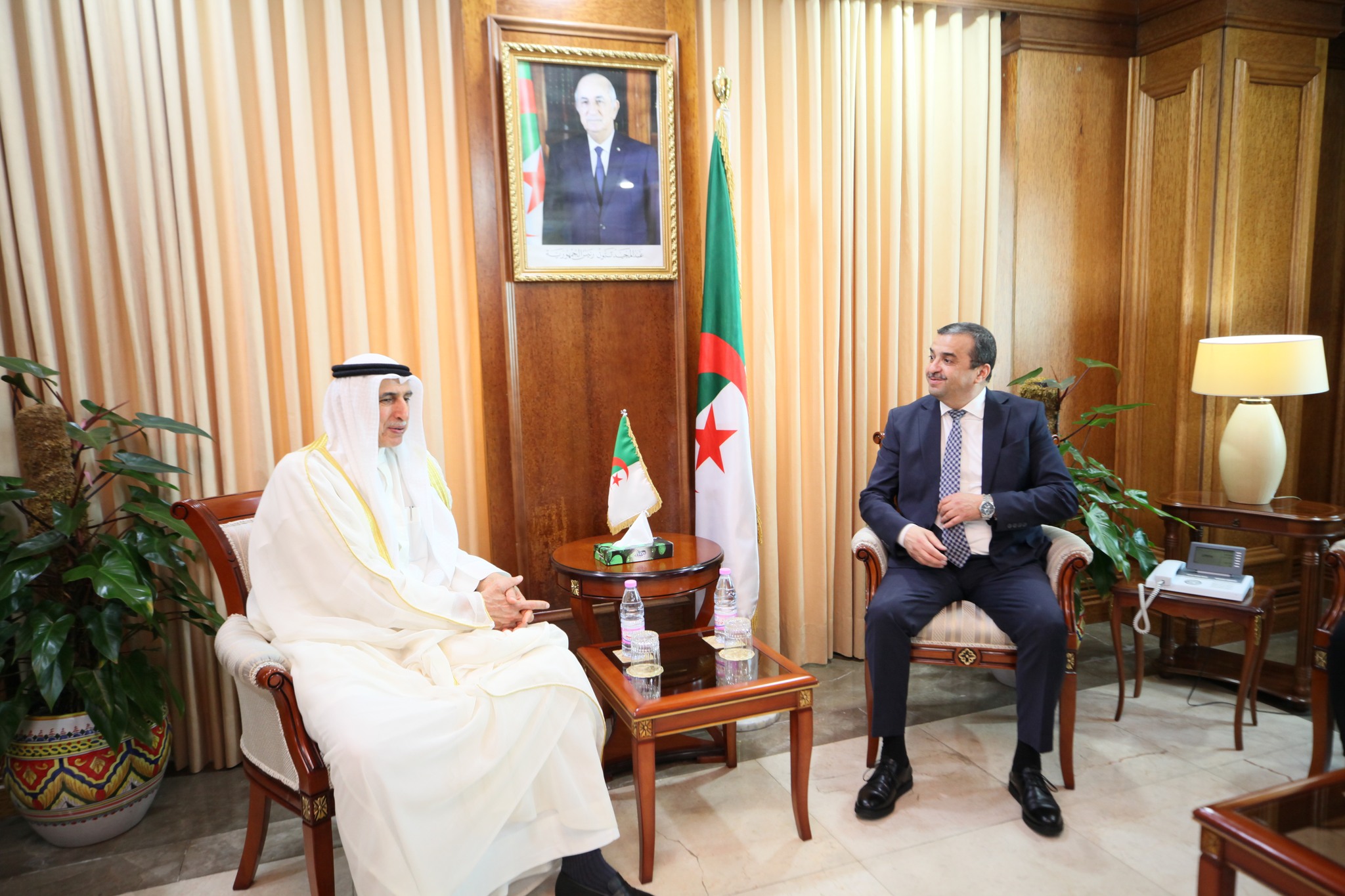 عرقاب يستقبل المدير العام ورئيس مجلس إدارة الصندوق العربي للإنماء الاقتصادي والاجتماعي