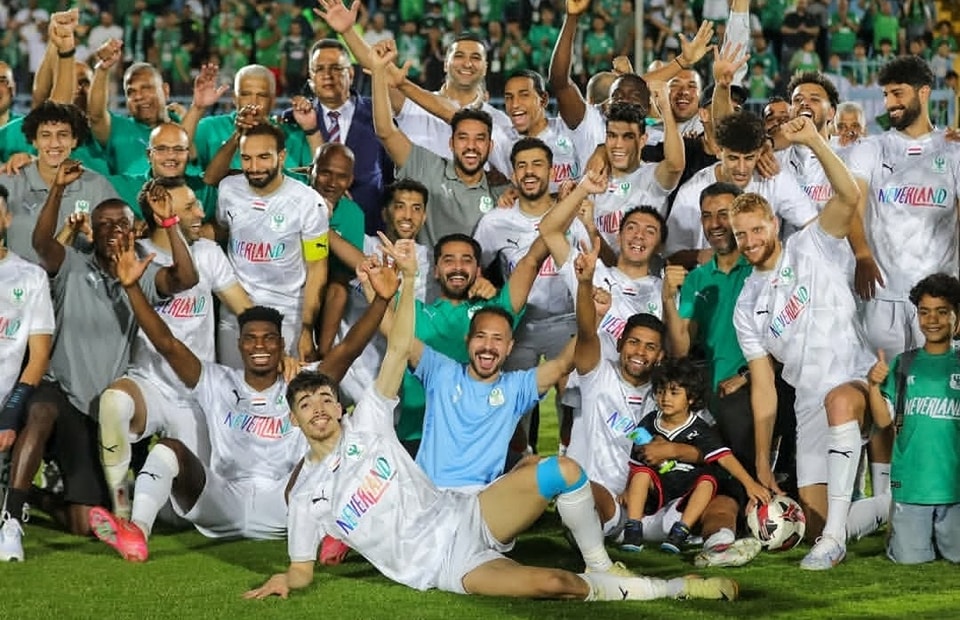 الجزائري دغموم يتألق ويقود المصري إلى كأس الكونفدرالية