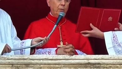 L'Américain Robert Francis Prevost élu pape