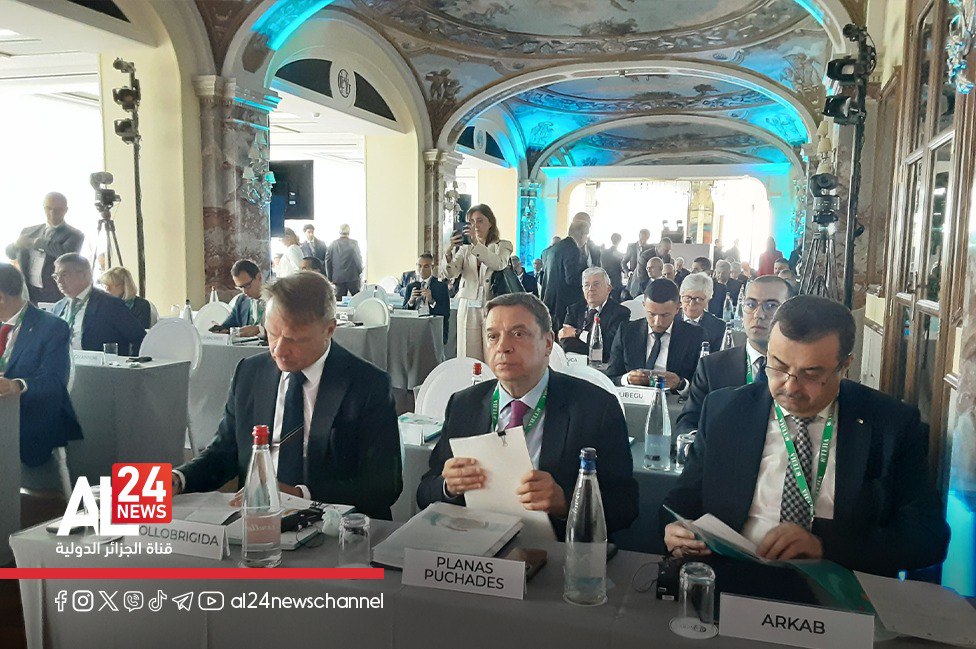 Début des travaux la 4e édition du forum international "Vers le Sud" à Sorrente avec la participation de M. Arkab