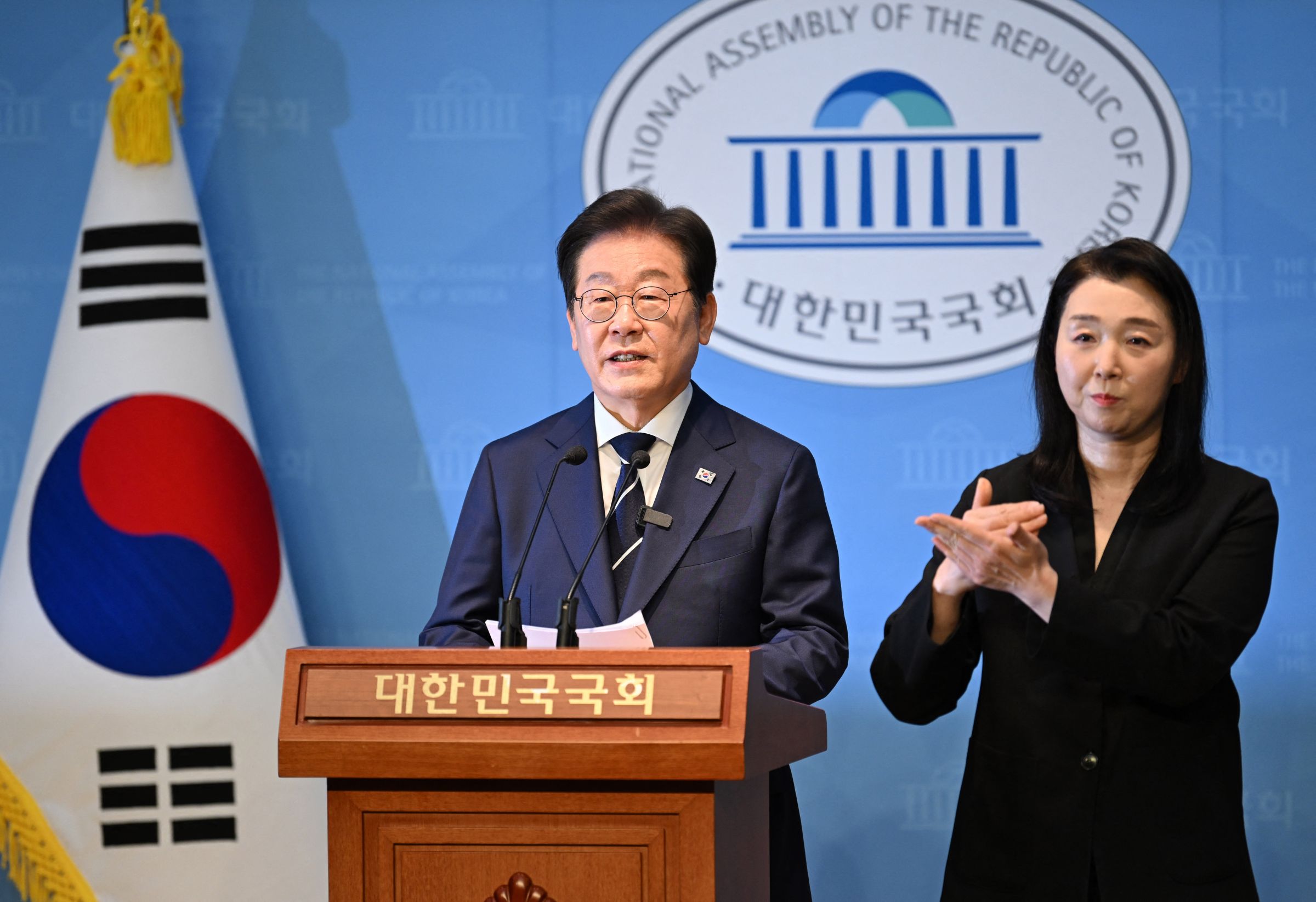 Corée du Sud : la Cour suprême ordonne un nouveau procès contre le chef de l'opposition