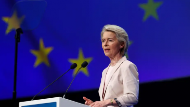 Droits de douane : L'UE menace de taxer automobiles et avions américains