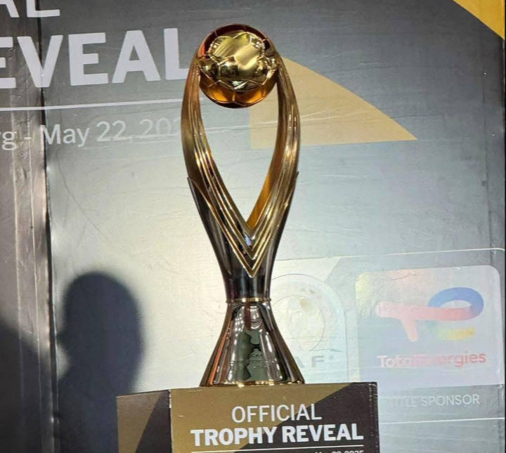 "الكاف" تكشف عن المجسم الجديد لكأس دوري أبطال إفريقيا