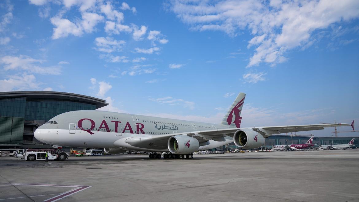 قطر تعلن إيقاف حركة الملاحة الجوية مؤقتا
