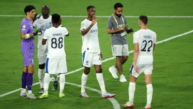 "لاعبو الهلال السعودي يحتفلون بالتأهل التاريخي إلى دور الـ16 من كأس العالم للأندية"