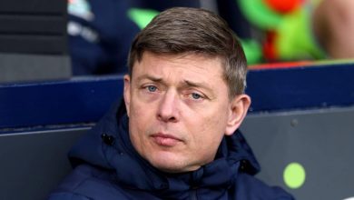 مدرب السويد يشيد بأداء الجزائر بعد ودية مثيرة