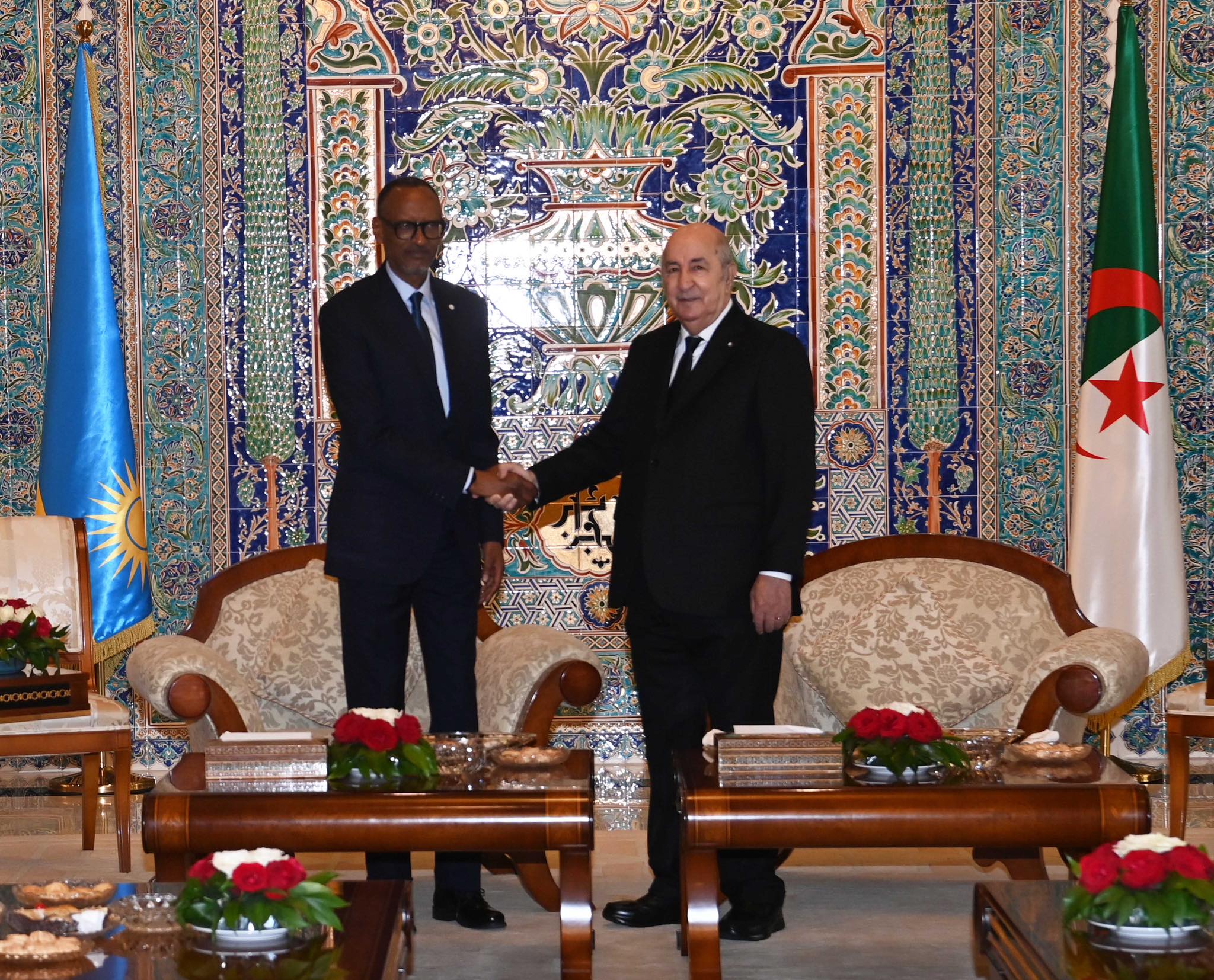 الرئيس الجزائري ونظيره الرواندي