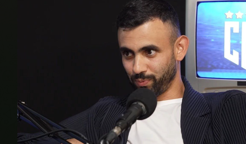 رشيد غزال: "متأسف كثيرا لعدم تمكني من اللعب مع شقيقي عبد القادر في منتخب الجزائر"