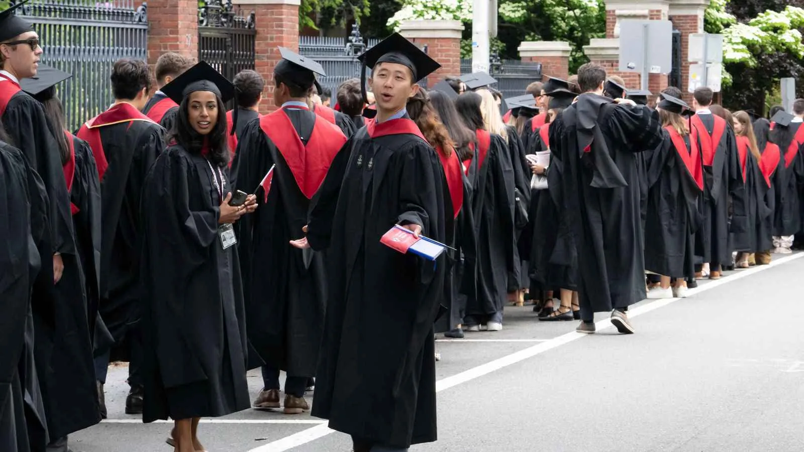 طلبة جامعة هارفارد
