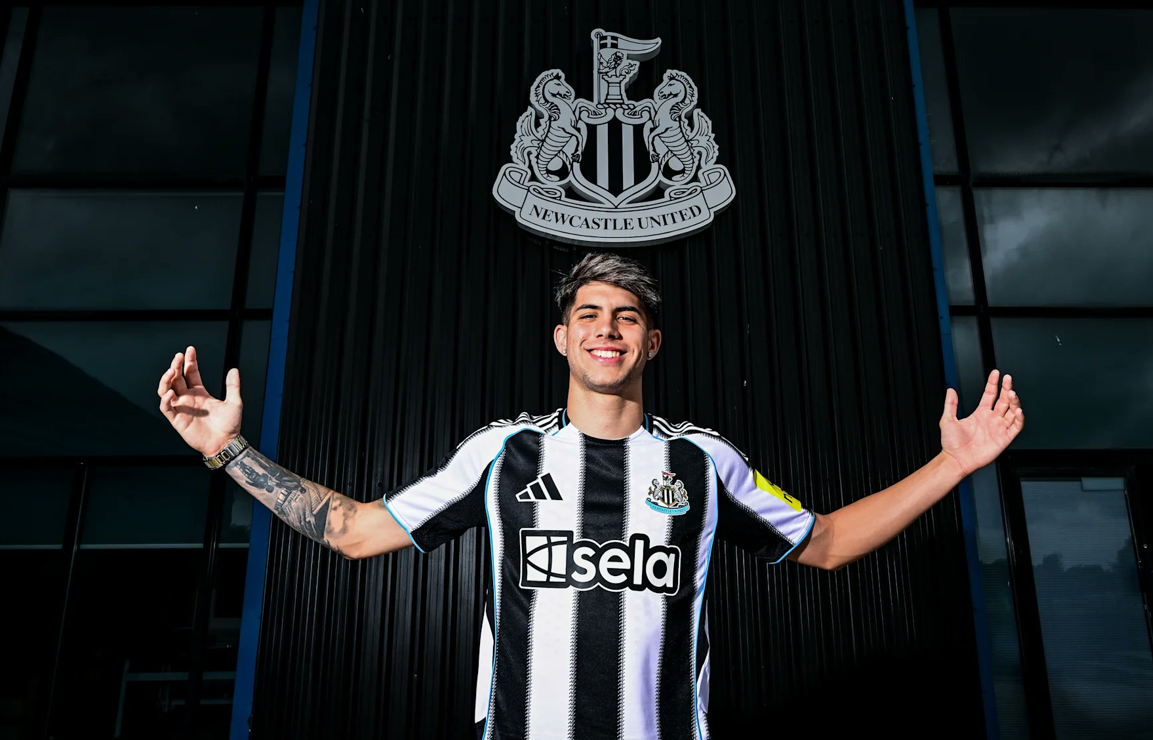 نيوكاسل الإنجليزي يتعاقد مع كورديرو