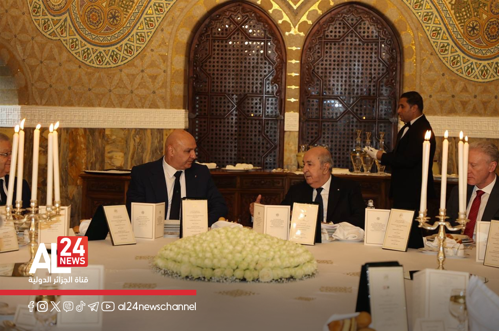 #صور مراسم إسداء الرئيس الجزائري #عبد_المجيد_تبون وساما للرئيس اللبناني، التي أعقبتها مأدبة عشاء على شرف وفد جمهورية #لبنان وعلى رأسه الرئيس #جوزيف_عون.
