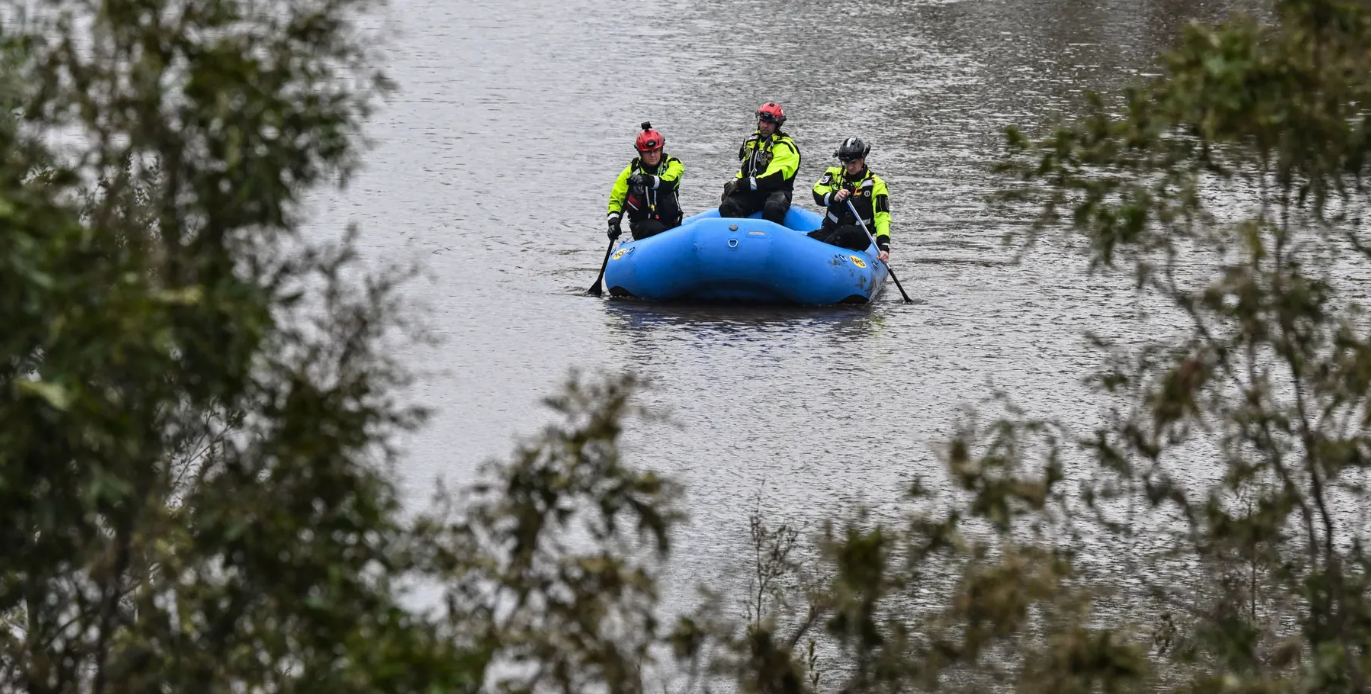 حصيلة ضحايا فيضانات تكساس تتخطى المئة قتيل