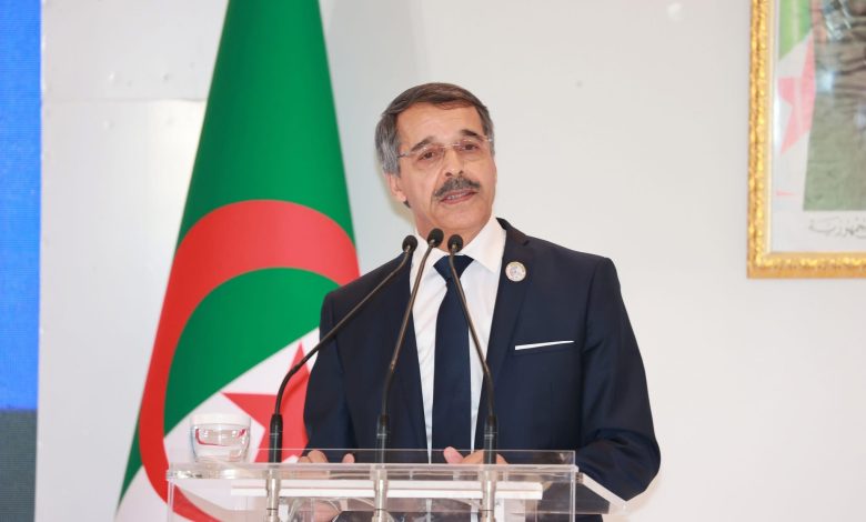 وزير المالية الجزائري عبد الكريم بو الزرد